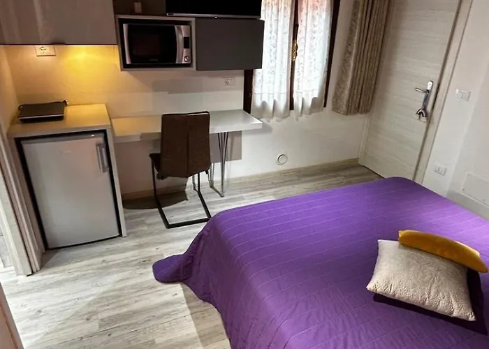 Smartroom Lula 3* Carpi